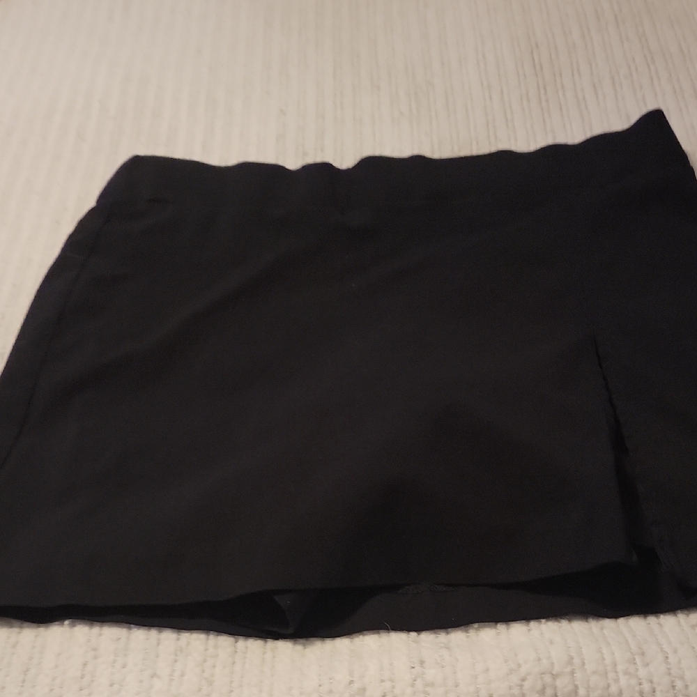 Rafaella Elegant Black Skort